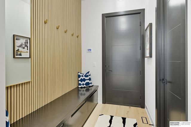 20973 Polk Street, Omaha, NE 68022