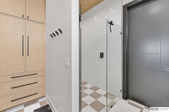 20973 Polk Street, Omaha, NE 68022