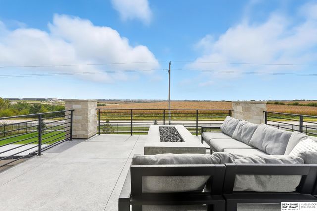 20973 Polk Street, Omaha, NE 68022