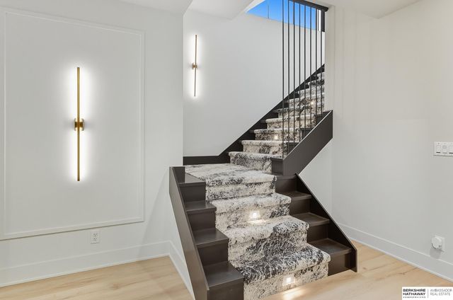 20973 Polk Street, Omaha, NE 68022