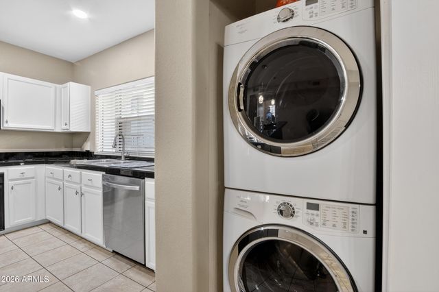 1081 W 1st Street 10, Tempe, AZ 85281