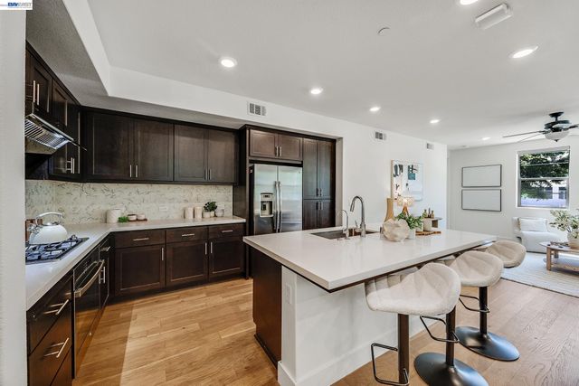 5810 Midnight Pl D, Dublin, CA 94568