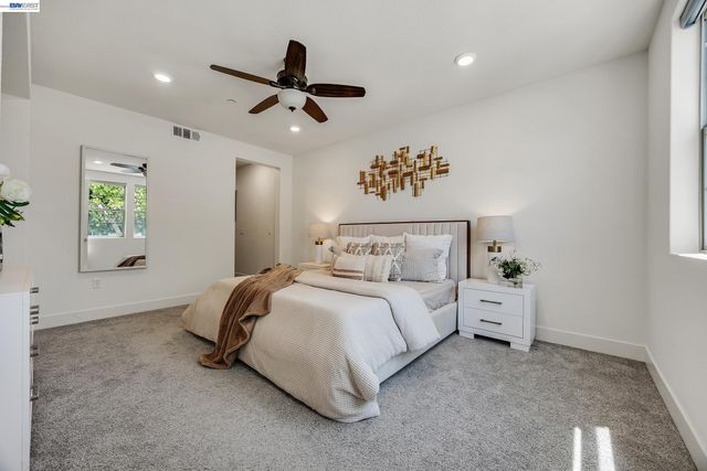 5810 Midnight Pl D, Dublin, CA 94568