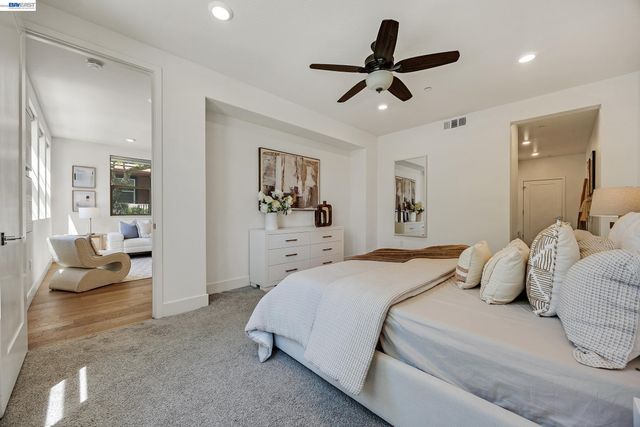 5810 Midnight Pl D, Dublin, CA 94568