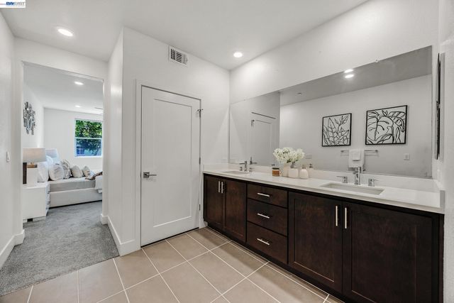 5810 Midnight Pl D, Dublin, CA 94568