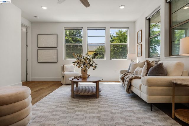 5810 Midnight Pl D, Dublin, CA 94568