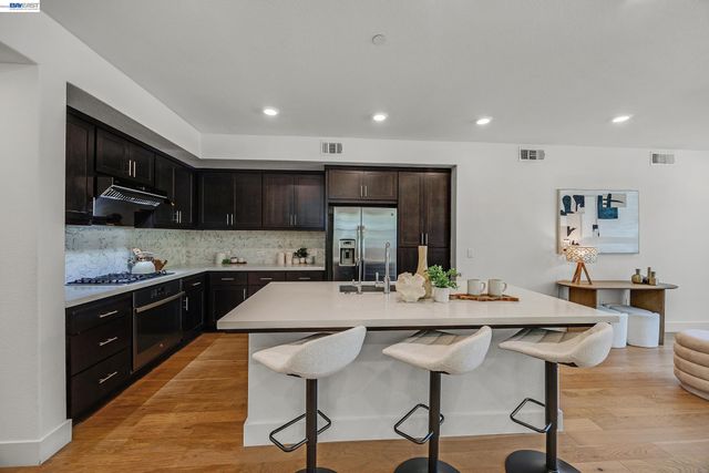 5810 Midnight Pl D, Dublin, CA 94568