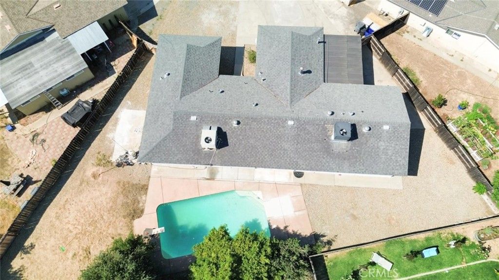 Image 3 of property listing at 1657 E Paul, Fresno, CA 93710