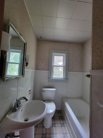 917 S 7th Street, Brainerd, MN 56401