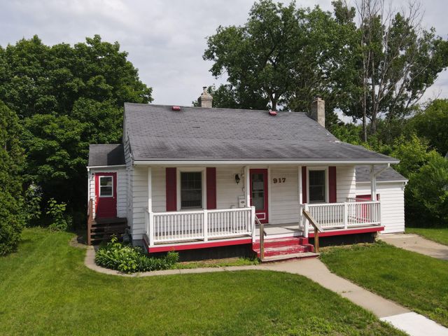 917 S 7th Street, Brainerd, MN 56401