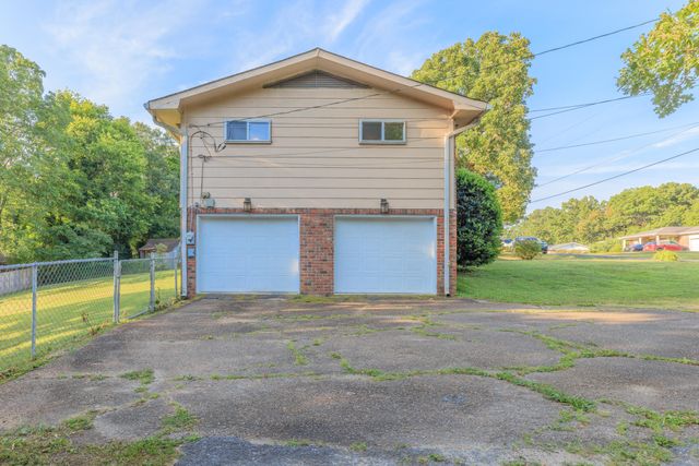 30 Dee Vue Lane, Rossville, GA 30741