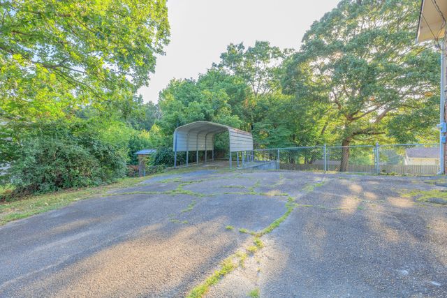 30 Dee Vue Lane, Rossville, GA 30741