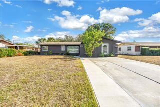 5630 6TH STREET S, St Petersburg, FL 33705