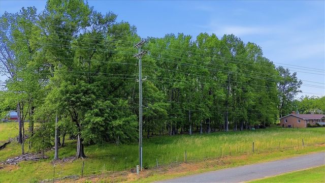270 Wedgewood Road, Inman, SC 29349