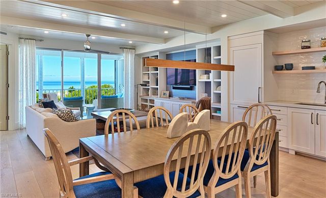 265 Barefoot Beach BLVD 203, Bonita Springs, FL 34134