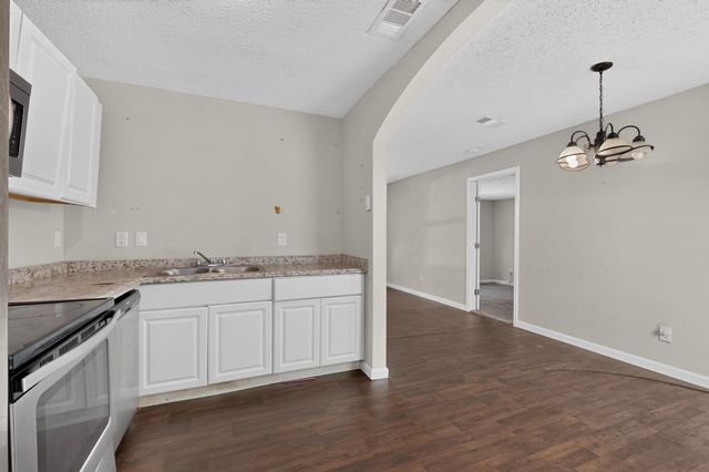 4424 Tacoma Street, Dallas, TX 75216