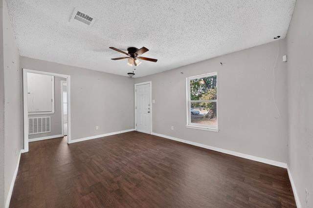4424 Tacoma Street, Dallas, TX 75216
