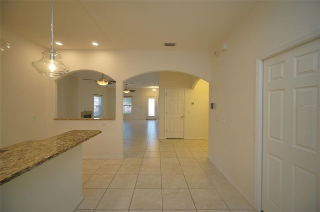 1002 W LEMON STREET, Tampa, FL 33606