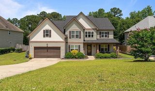 364 Heathrow Drive, Spring Lake, NC 28390