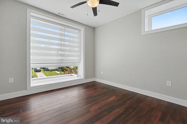 480 EVERGREEN AVE, Philadelphia, PA 19128