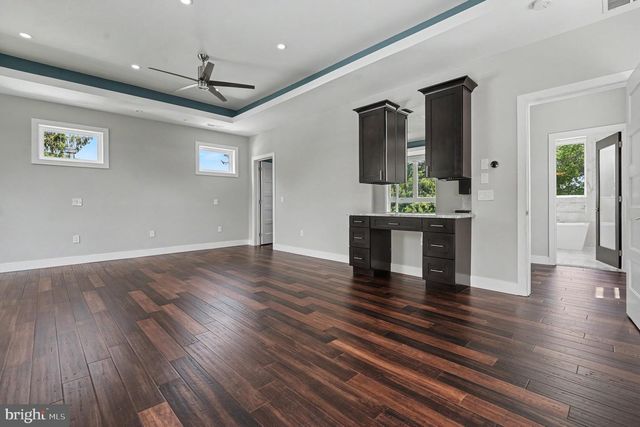 480 EVERGREEN AVE, Philadelphia, PA 19128