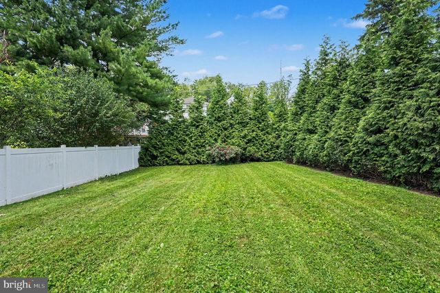 480 EVERGREEN AVE, Philadelphia, PA 19128