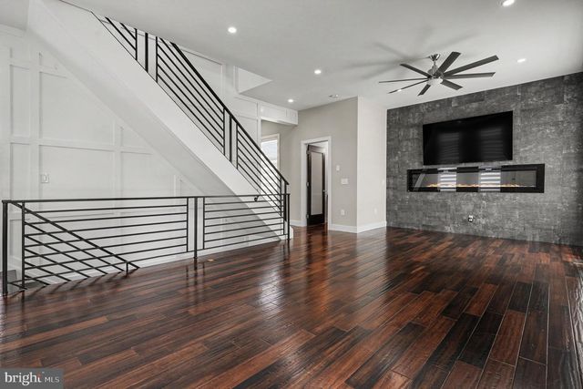 480 EVERGREEN AVE, Philadelphia, PA 19128
