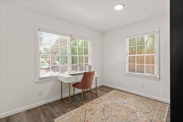 1145 Park Lane, St Simons Island, GA 31522