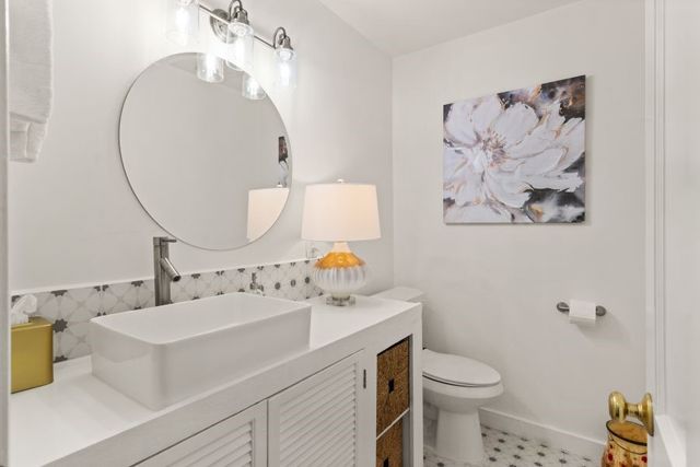 1145 Park Lane, St Simons Island, GA 31522