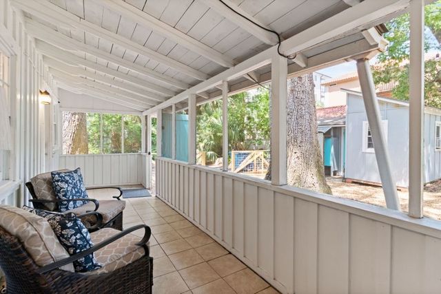 1145 Park Lane, St Simons Island, GA 31522