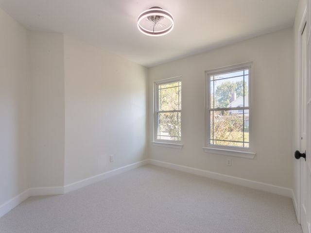 1041 Woodbriar Drive, Grapevine, TX 76051