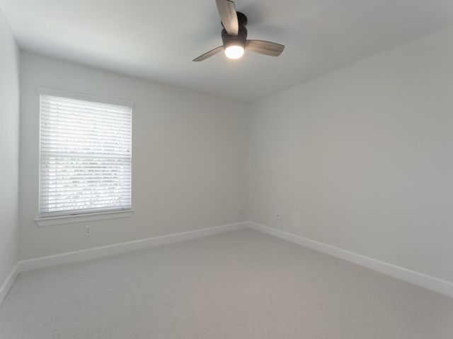 1041 Woodbriar Drive, Grapevine, TX 76051