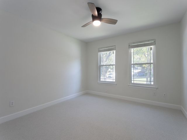 1041 Woodbriar Drive, Grapevine, TX 76051