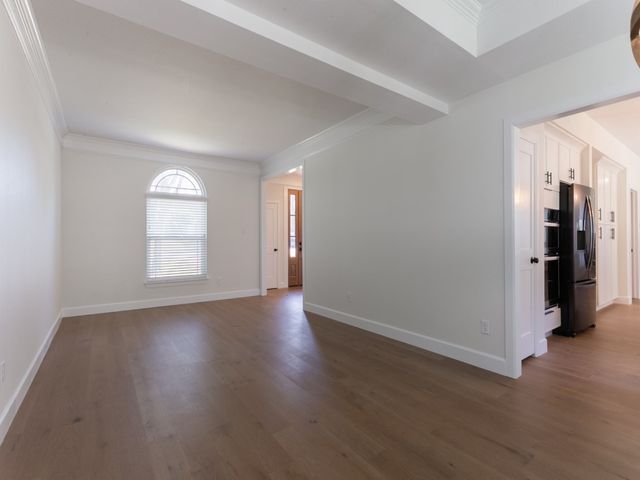 1041 Woodbriar Drive, Grapevine, TX 76051