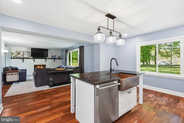 5 CANAL RUN E, Washington Crossing, PA 18977