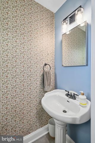 5 CANAL RUN E, Washington Crossing, PA 18977