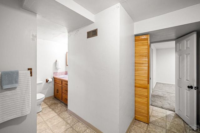 2132 Chautard Dr, Pueblo, CO 81005