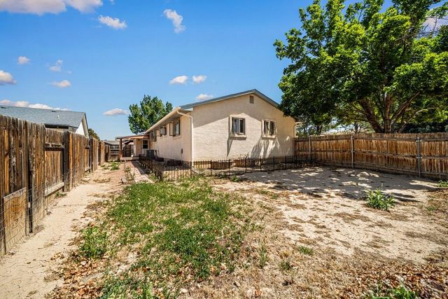 2132 Chautard Dr, Pueblo, CO 81005