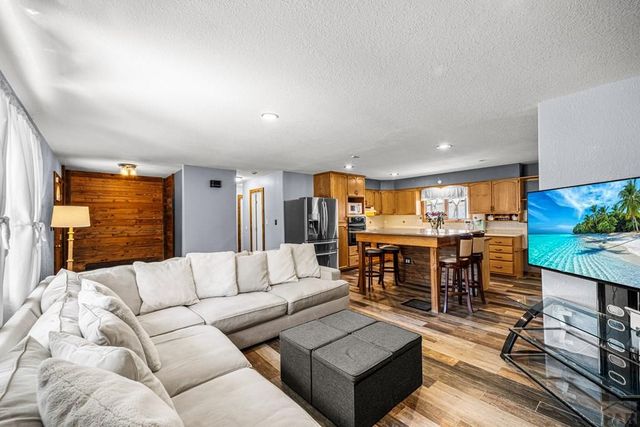 2132 Chautard Dr, Pueblo, CO 81005