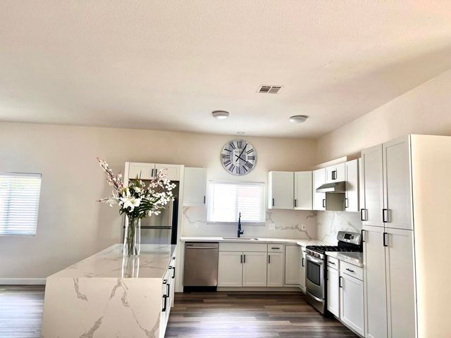 9762 Palm Drive, Desert Hot Springs, CA 92240