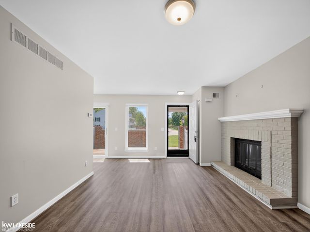 38951 E Golfview Drive, Clinton Township, MI 48038