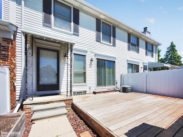 38951 E Golfview Drive, Clinton Township, MI 48038