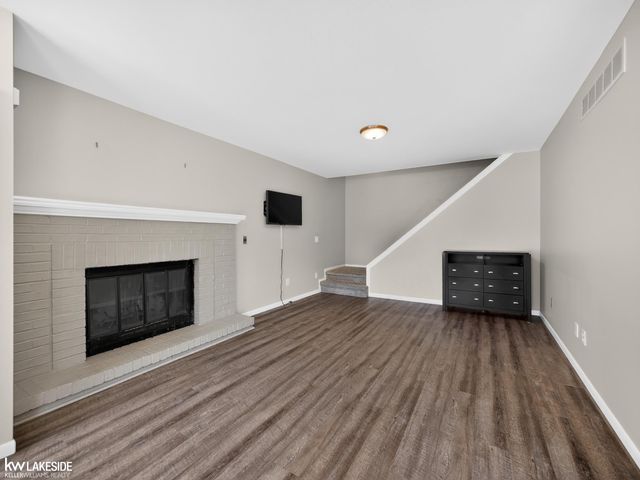 38951 E Golfview Drive, Clinton Township, MI 48038