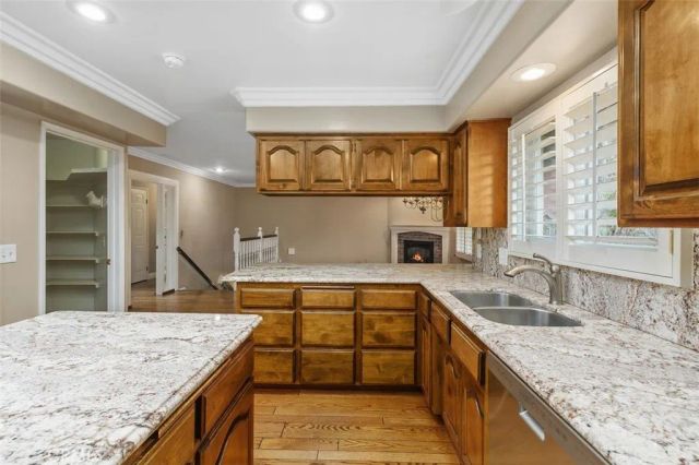 1370 Oak Street, Redlands, CA 92373