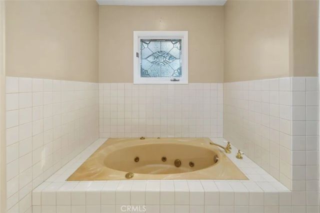 1370 Oak Street, Redlands, CA 92373