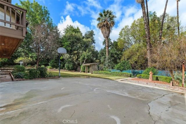 1370 Oak Street, Redlands, CA 92373