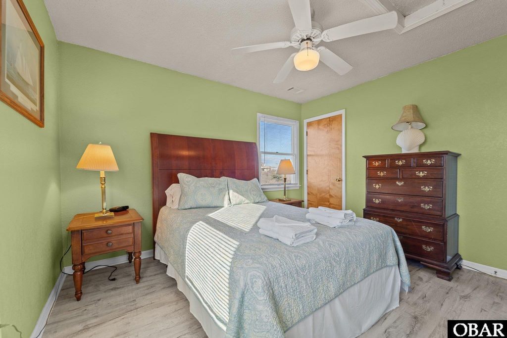 Image 13 of property listing at 1620 Sandpiper Road Lot 2, Corolla, NC 27927