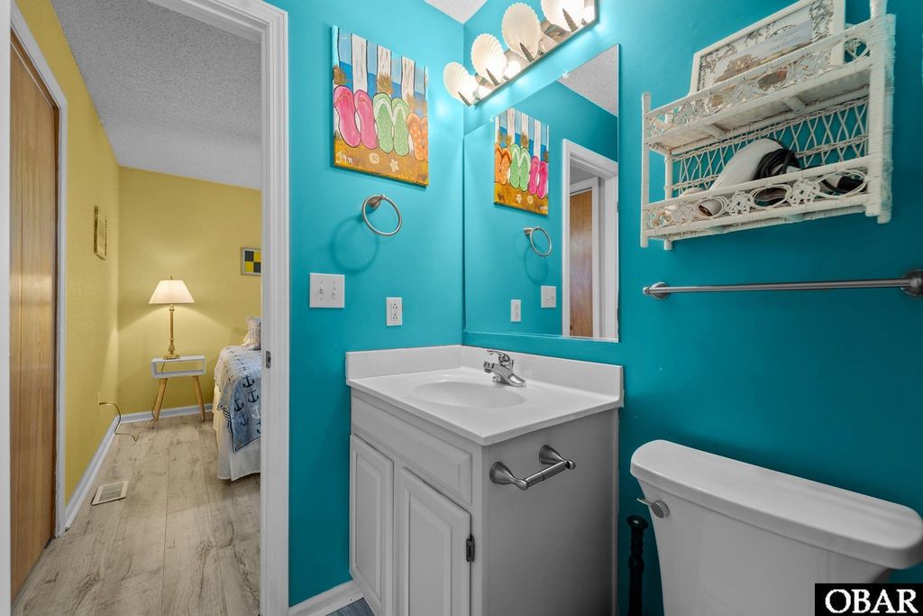 Image 33 of property listing at 1620 Sandpiper Road Lot 2, Corolla, NC 27927