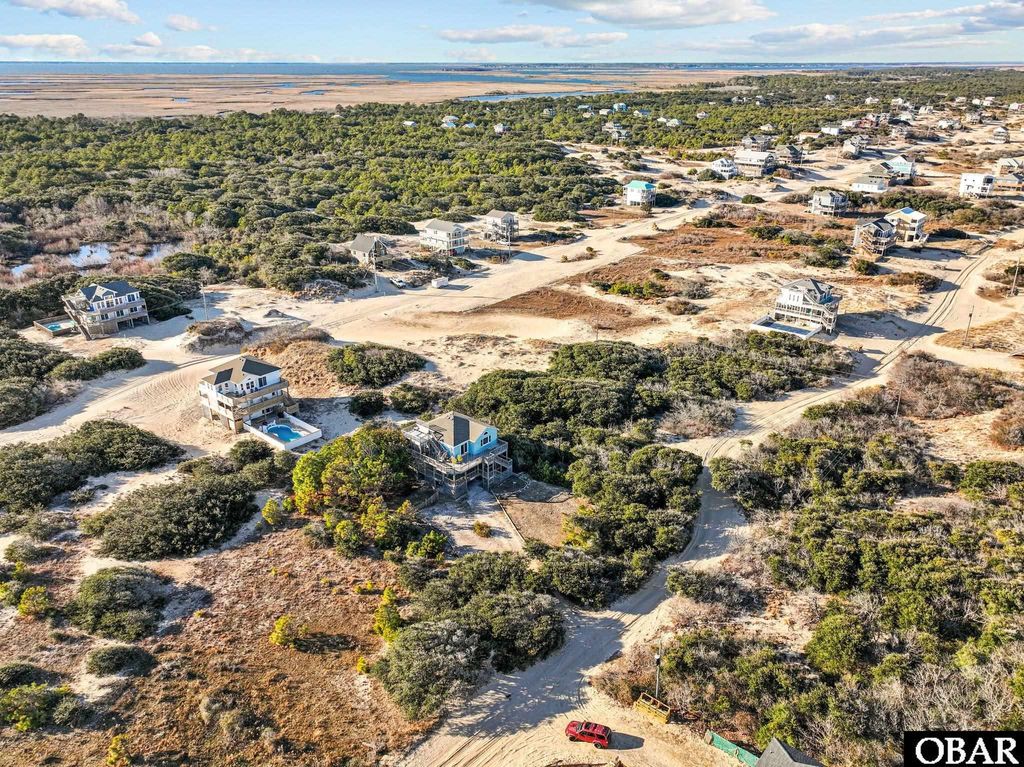 Image 9 of property listing at 1620 Sandpiper Road Lot 2, Corolla, NC 27927