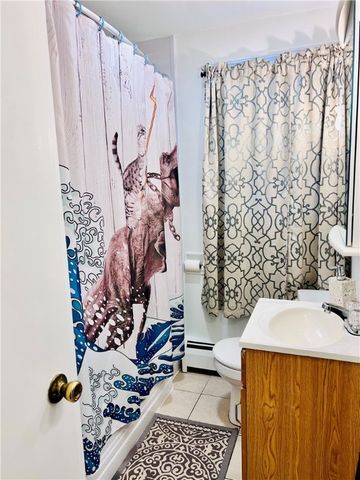 76 Edmonton Road, Rochester, NY 14609